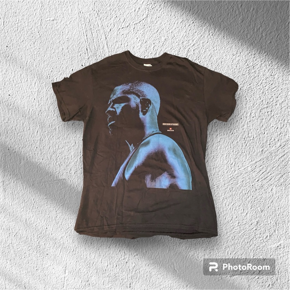 Drake Merchandise, size M in unisex, color black